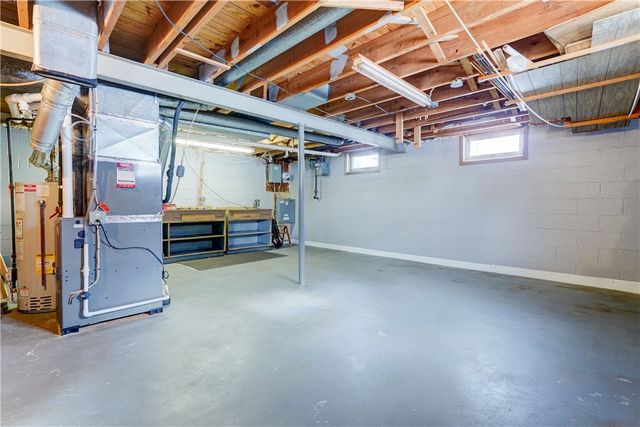 319 Mill Road, Greece, NY 14626