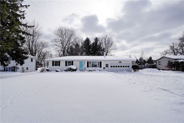 319 Mill Road, Greece, NY 14626