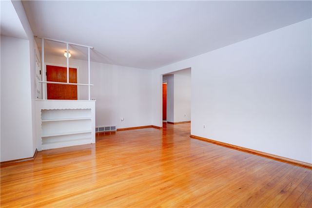 319 Mill Road, Greece, NY 14626