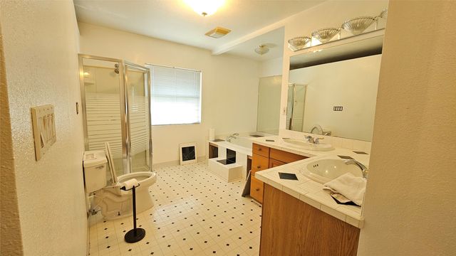 8736 Johns Road, Alvarado, TX 76009