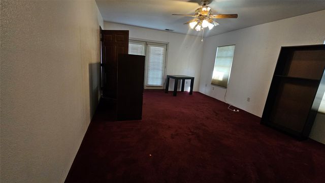 8736 Johns Road, Alvarado, TX 76009