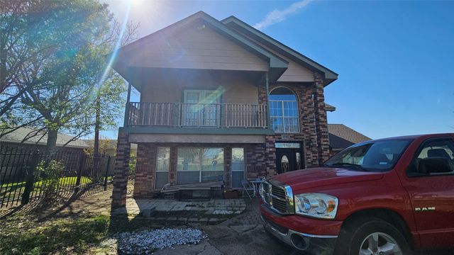 8736 Johns Road, Alvarado, TX 76009
