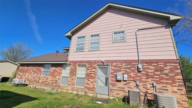 8736 Johns Road, Alvarado, TX 76009