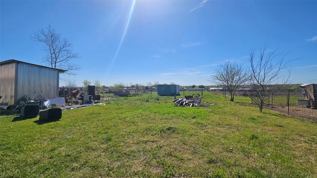 8736 Johns Road, Alvarado, TX 76009