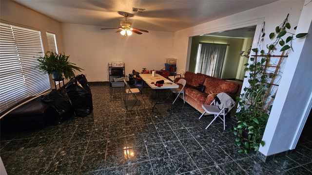 8736 Johns Road, Alvarado, TX 76009