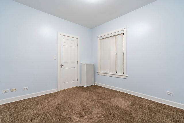 7025 N Sheridan Road 1N, Chicago, IL 60626