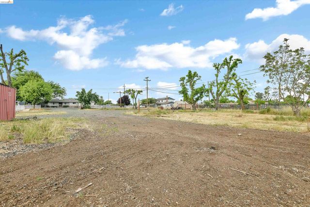 1791 Sunset Rd, Brentwood, CA 94513