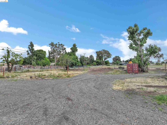 1791 Sunset Rd, Brentwood, CA 94513