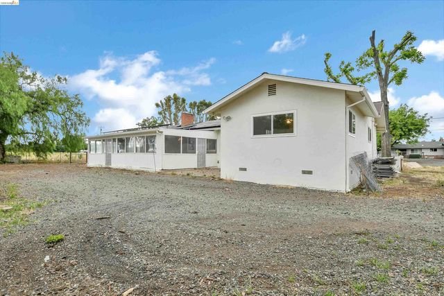1791 Sunset Rd, Brentwood, CA 94513