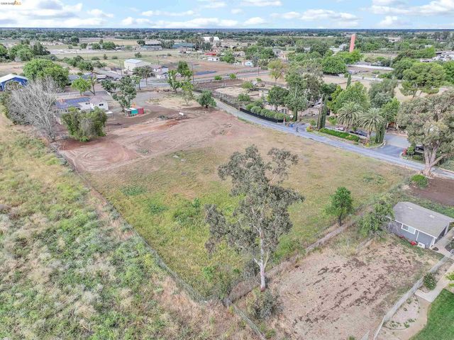 1791 Sunset Rd, Brentwood, CA 94513