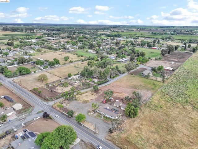 1791 Sunset Rd, Brentwood, CA 94513