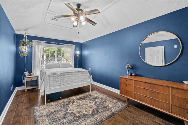 1300 N 37th Street, Rogers, AR 72756