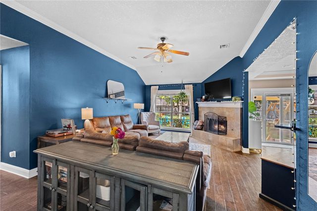 1300 N 37th Street, Rogers, AR 72756