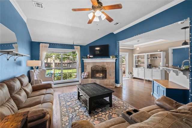 1300 N 37th Street, Rogers, AR 72756