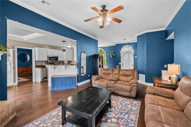 1300 N 37th Street, Rogers, AR 72756