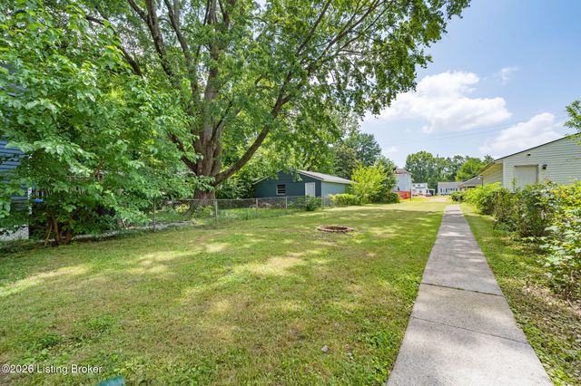 1022 Walter Ave, Louisville, KY 40215