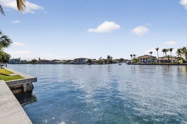 1221 Hillsboro Mile 23a, Hillsboro Beach, FL 33062