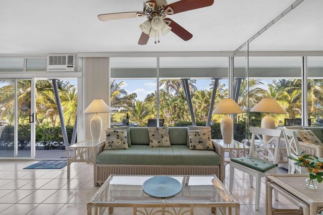 1221 Hillsboro Mile 23a, Hillsboro Beach, FL 33062