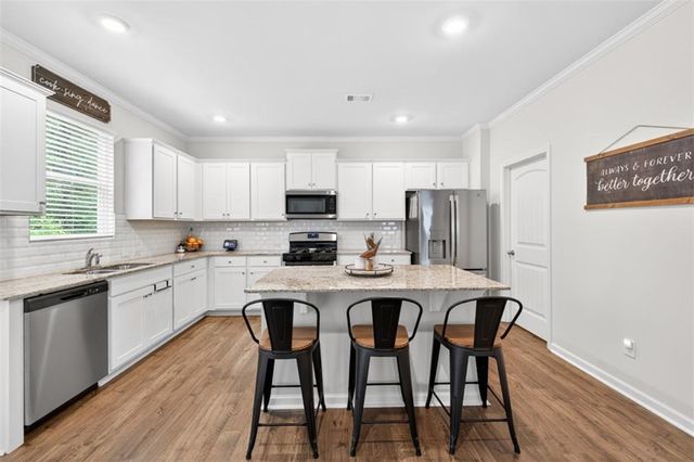 320 Barnwood Lane, Dawsonville, GA 30534