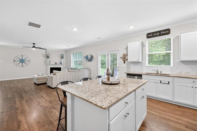 320 Barnwood Lane, Dawsonville, GA 30534