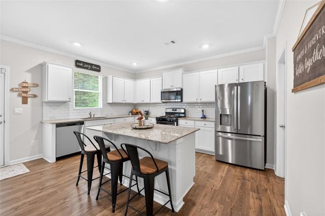 320 Barnwood Lane, Dawsonville, GA 30534