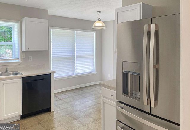 2550 Plymouth Way, Conyers, GA 30013