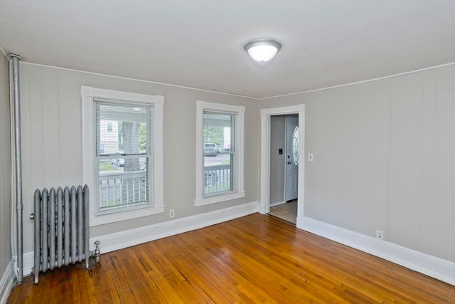 45 Orchard St, Springfield, MA 01107