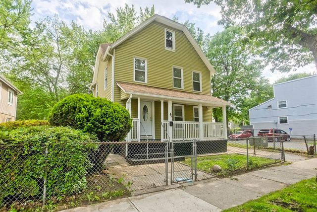 45 Orchard St, Springfield, MA 01107