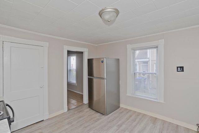 45 Orchard St, Springfield, MA 01107