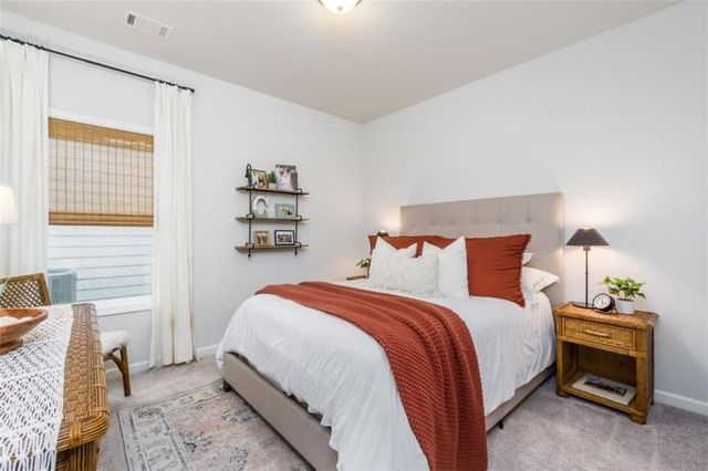 5351 Fox Den Road, Oakwood, GA 30566