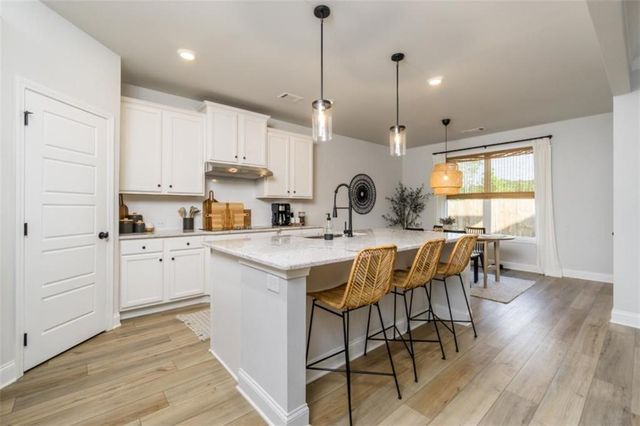 5351 Fox Den Road, Oakwood, GA 30566