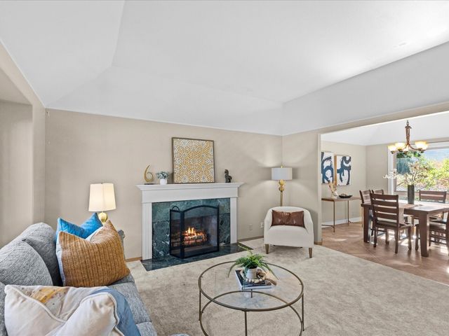 15007 93rd Place NE, Bothell, WA 98011