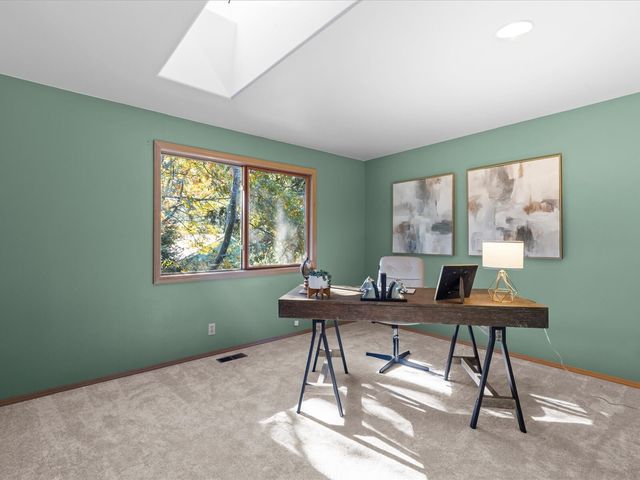 15007 93rd Place NE, Bothell, WA 98011