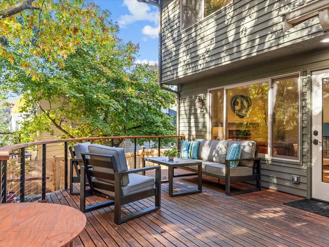 15007 93rd Place NE, Bothell, WA 98011