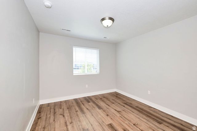 3658 S FINCH ST, Syracuse, UT 84075