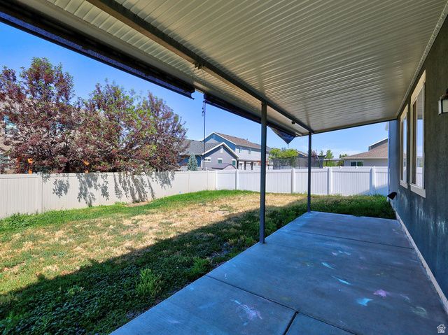 3658 S FINCH ST, Syracuse, UT 84075