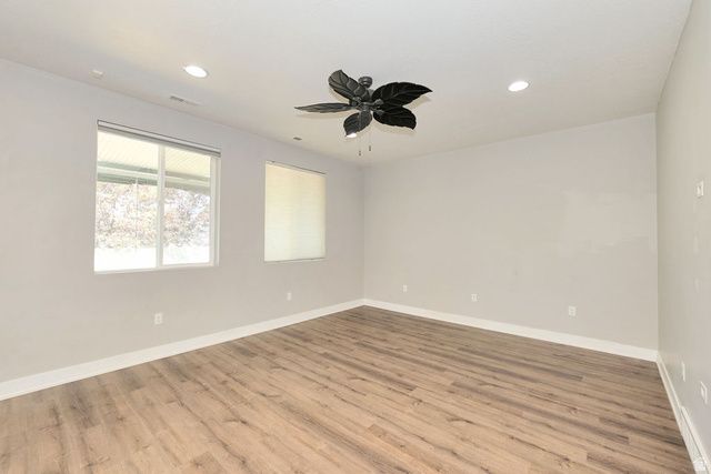 3658 S FINCH ST, Syracuse, UT 84075