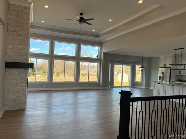 5873 Saratoga Drive, Oxford, MI 48371