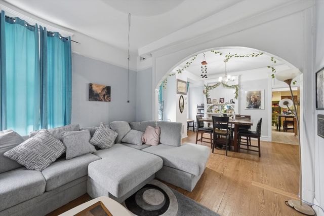 2701 S Saint Louis Avenue, Chicago, IL 60623