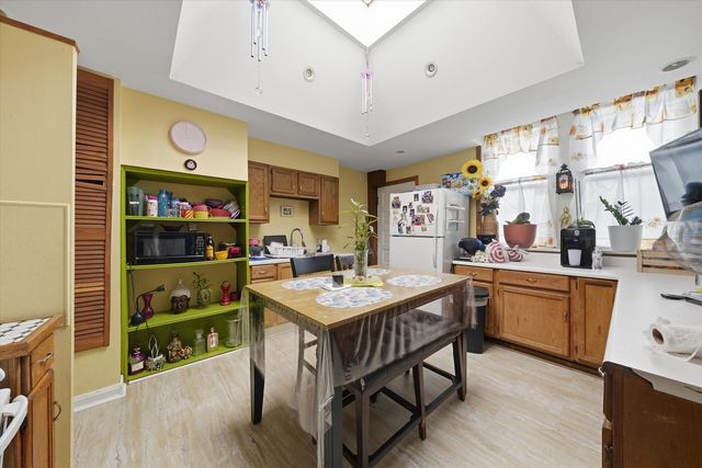 2701 S Saint Louis Avenue, Chicago, IL 60623