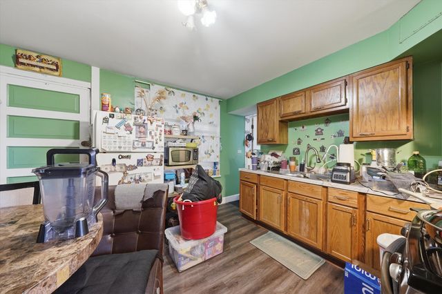 2701 S Saint Louis Avenue, Chicago, IL 60623