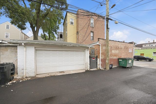 2701 S Saint Louis Avenue, Chicago, IL 60623