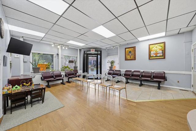 2701 S Saint Louis Avenue, Chicago, IL 60623