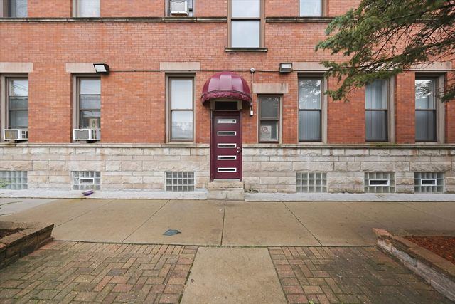 2701 S Saint Louis Avenue, Chicago, IL 60623