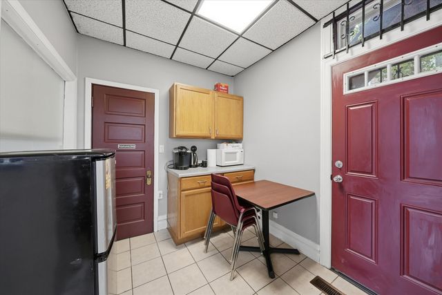 2701 S Saint Louis Avenue, Chicago, IL 60623