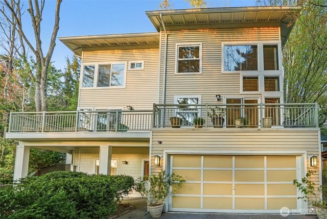 4525 47th Avenue S, Seattle, WA 98118