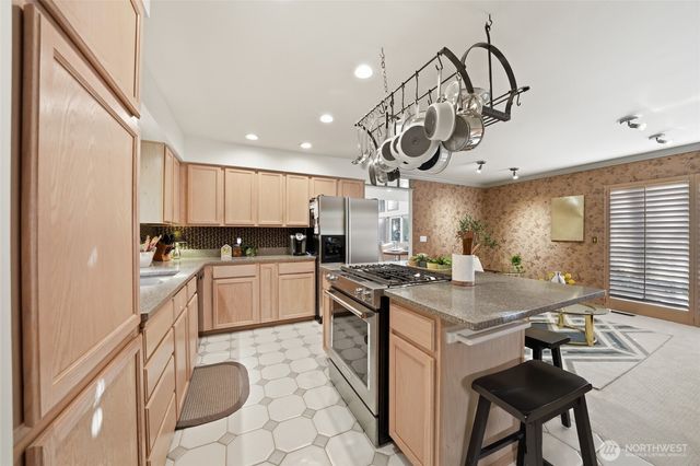 4525 47th Avenue S, Seattle, WA 98118