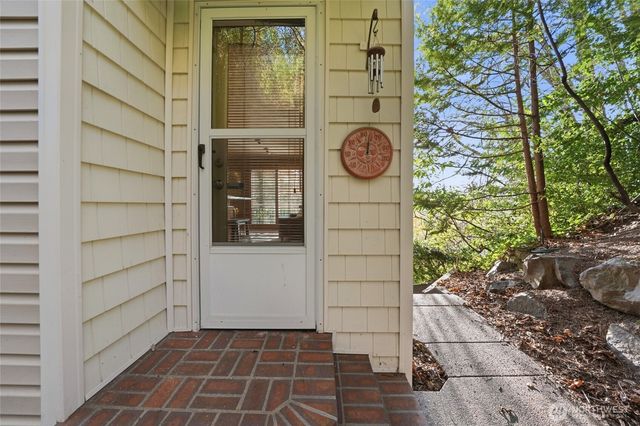 4525 47th Avenue S, Seattle, WA 98118