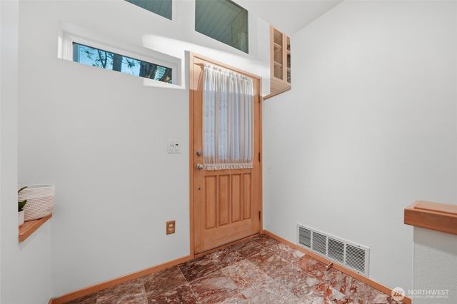 4525 47th Avenue S, Seattle, WA 98118