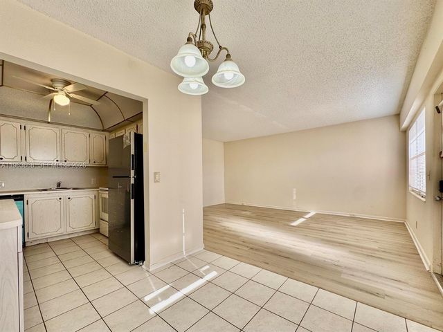 82 Dorset B 82 dorset B, Boca Raton, FL 33434